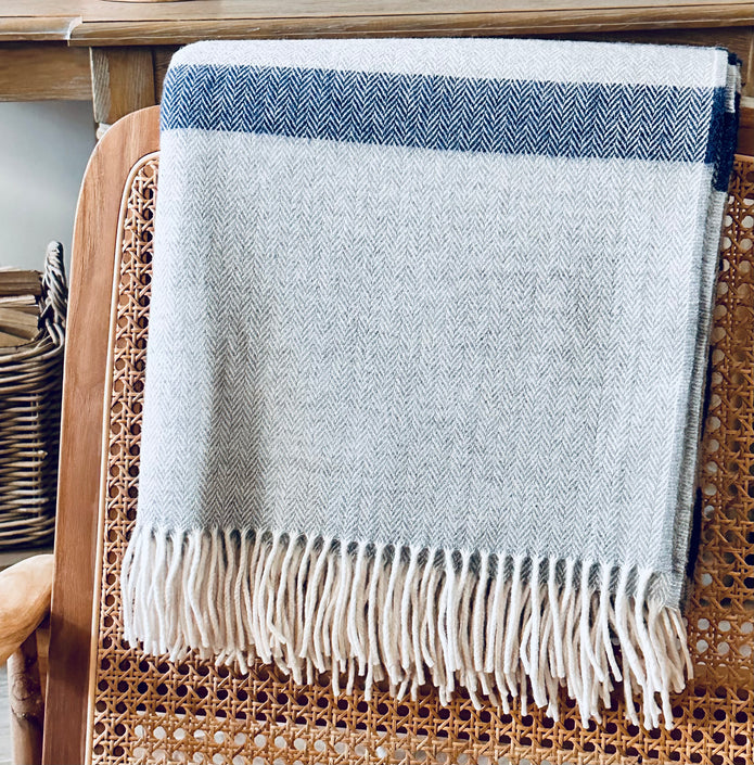 Coastal Lambswool Throw - Hygge SHORES