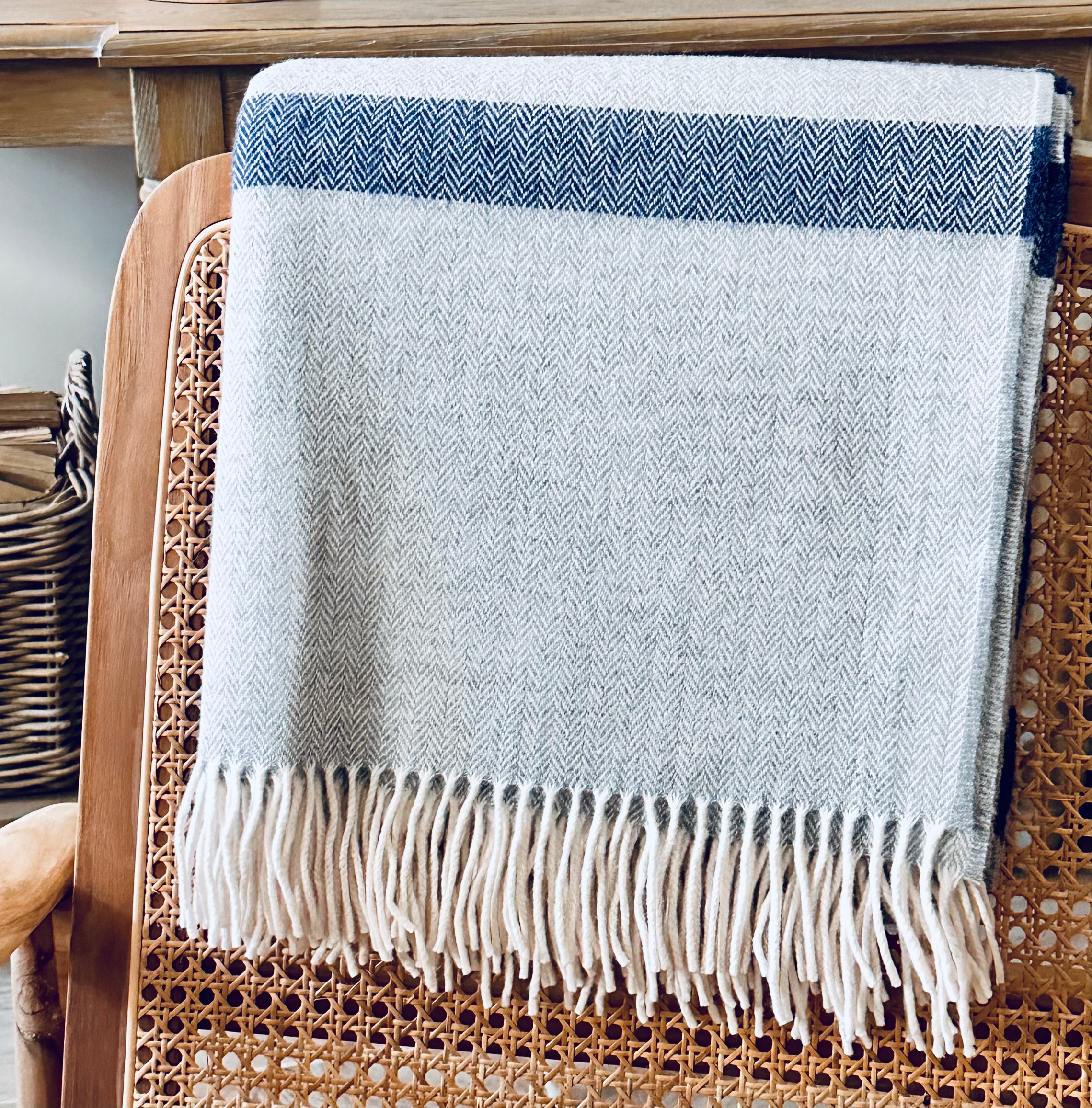 Coastal Lambswool Throw - Hygge SHORES