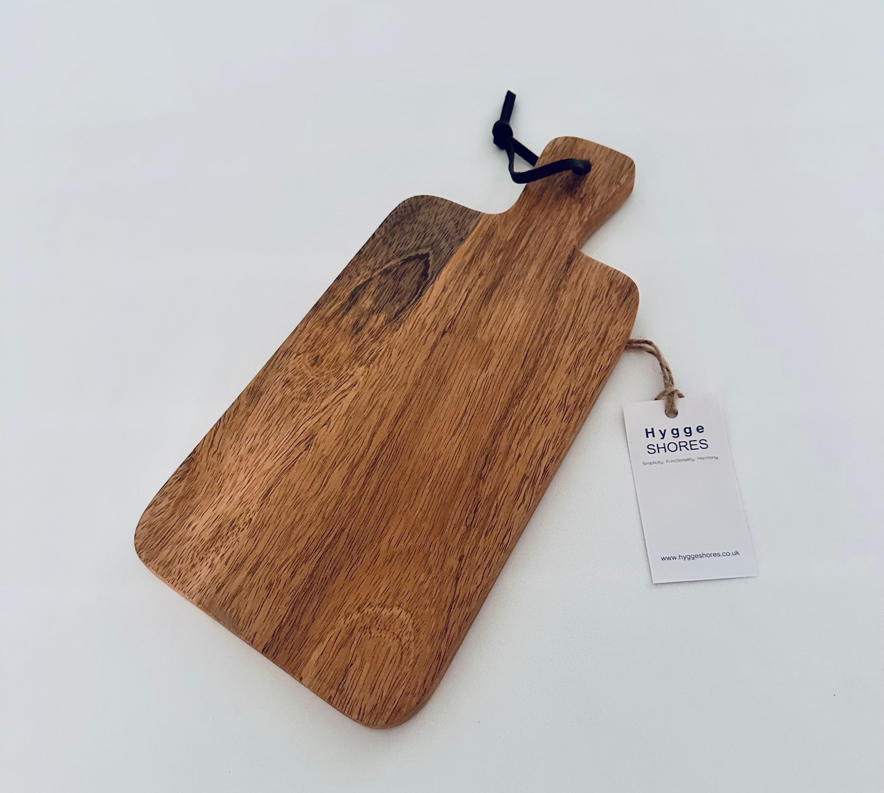 Mango Wood Chopping Board - 2 Sizes - Hygge SHORES