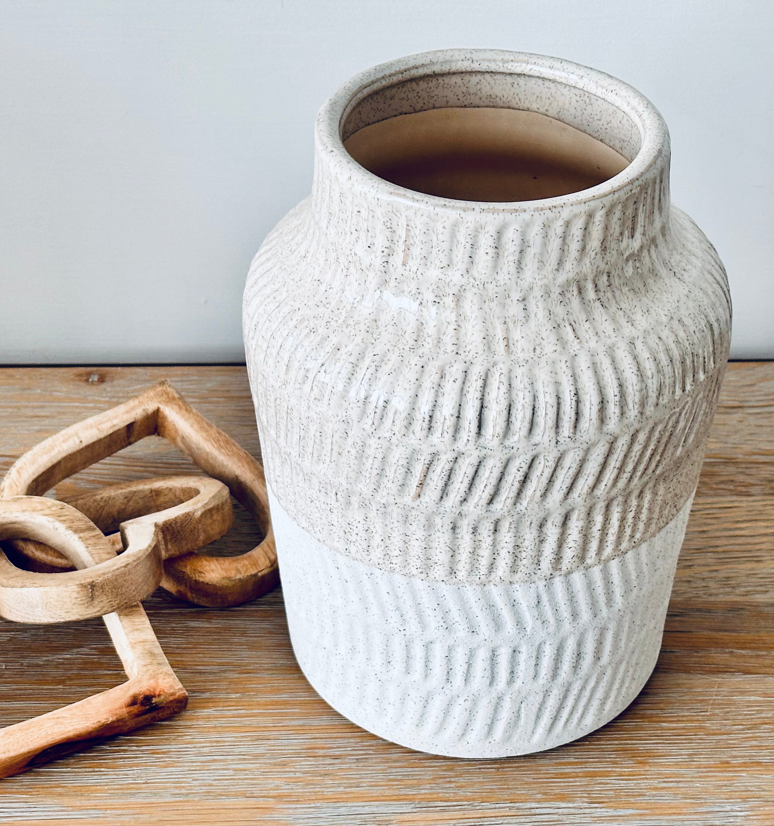 Natural Debossed Vase - Hygge SHORES