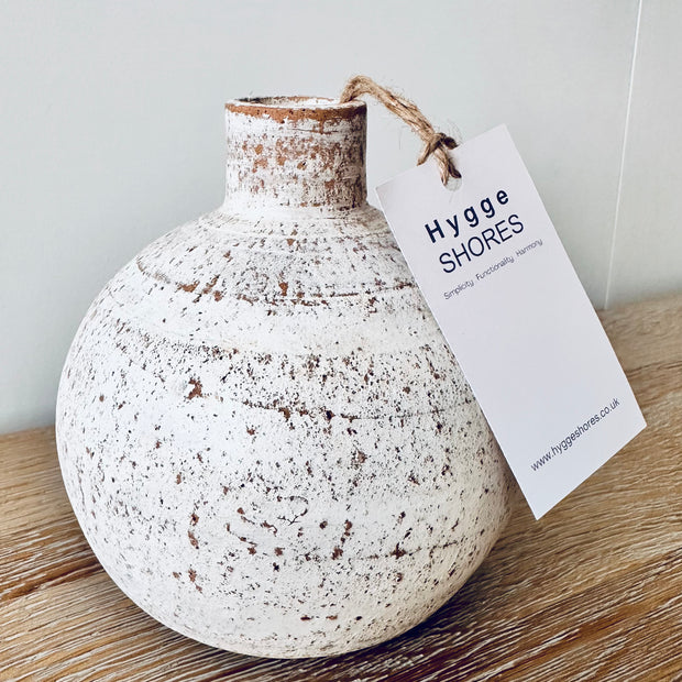 Round Clay Vase - Hygge SHORES