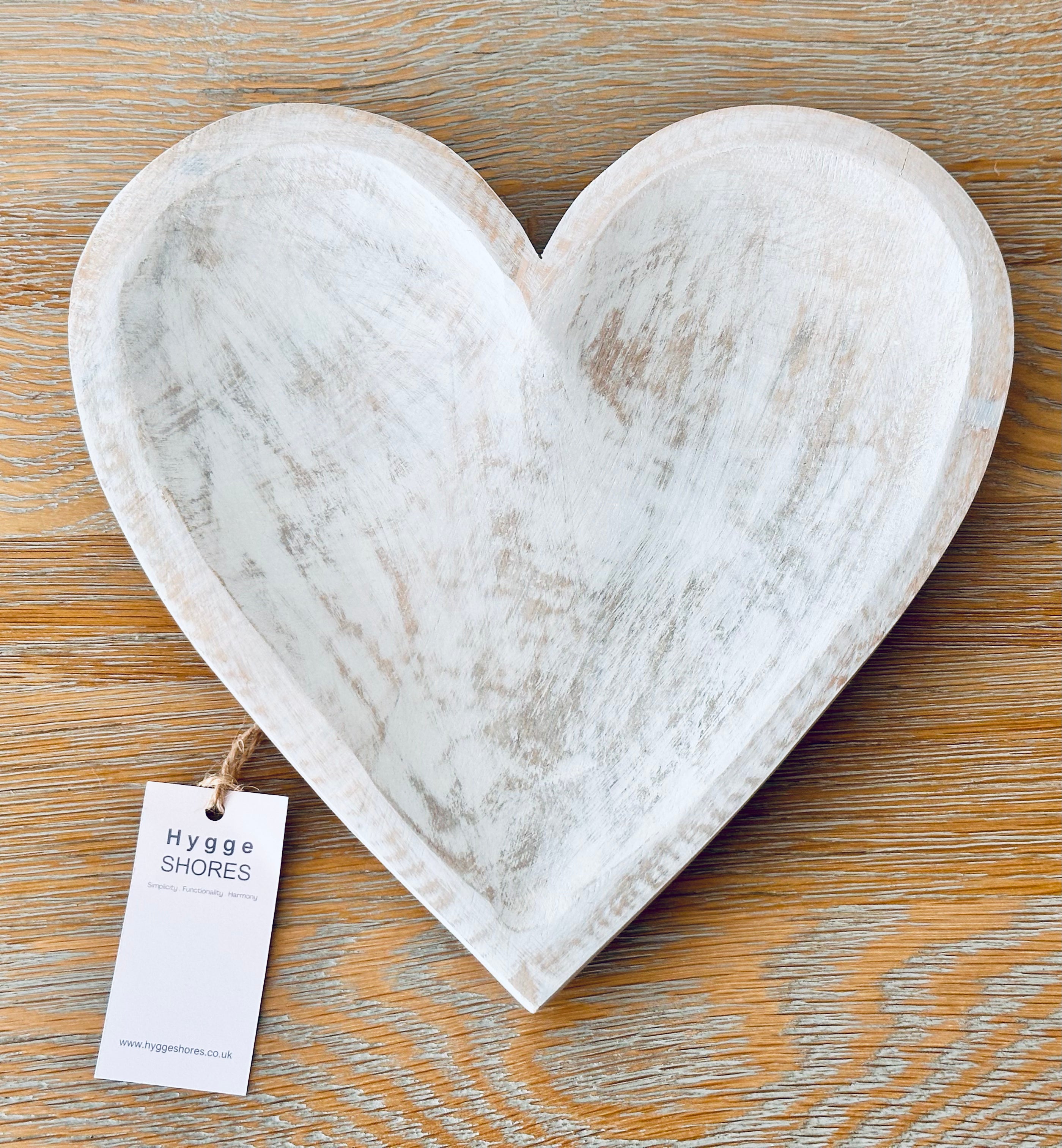 Washed Wooden Heart Dish - 2 Sizes - Hygge SHORES