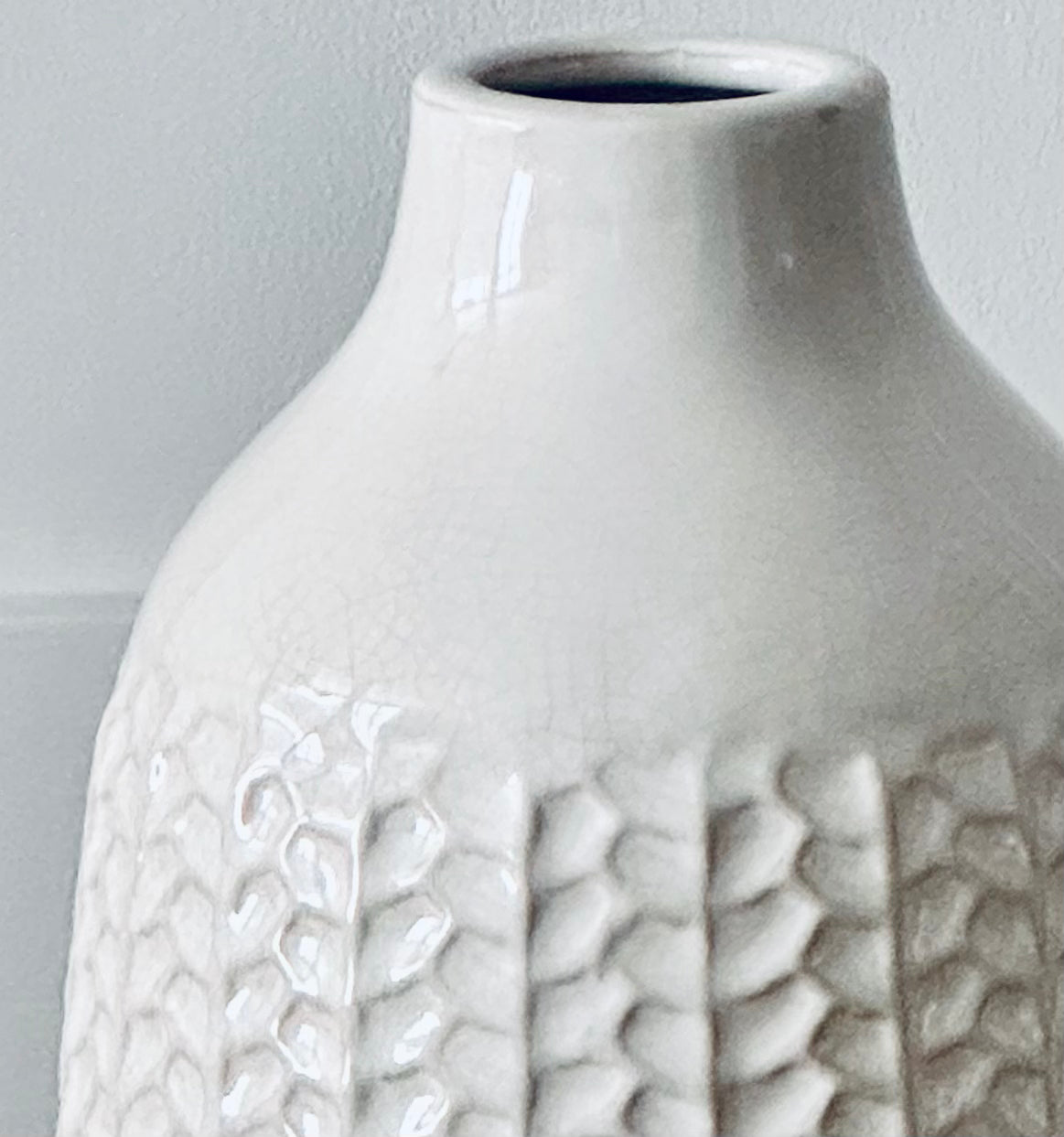 White Herringbone Vase - Hygge SHORES